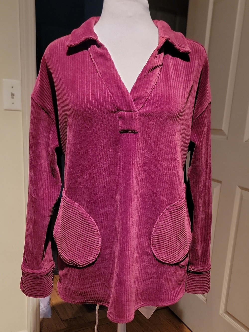 Fdj Women’s Corderouy V-Neck Tunic in Deep Berry